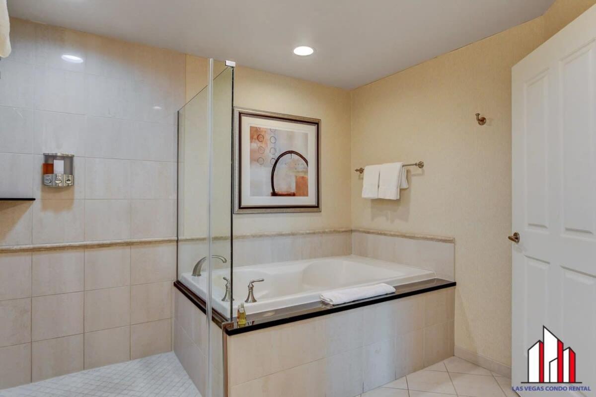 Mgm Signature-04-603 Strip View Jacuzzi Studio Las Vegas Exterior photo